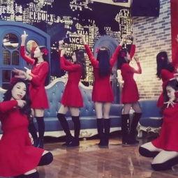 元旦舞蹈成人现代舞视频,现代舞韵律演绎时光流转